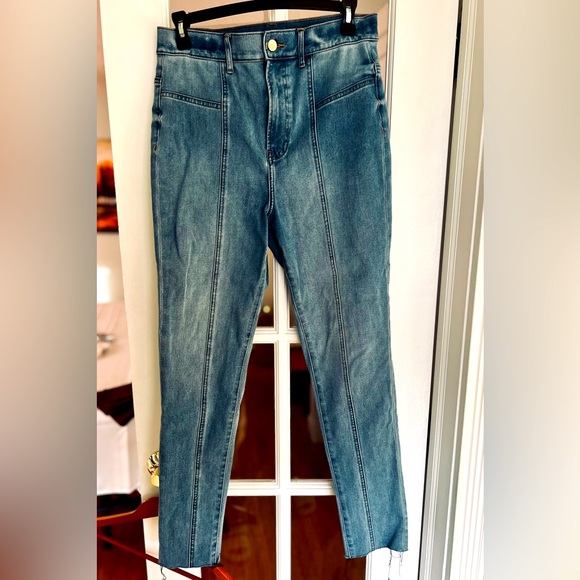 Express Super High Rise Front Seam Skinny Jeans, Size 8 - Picture 2 of 10